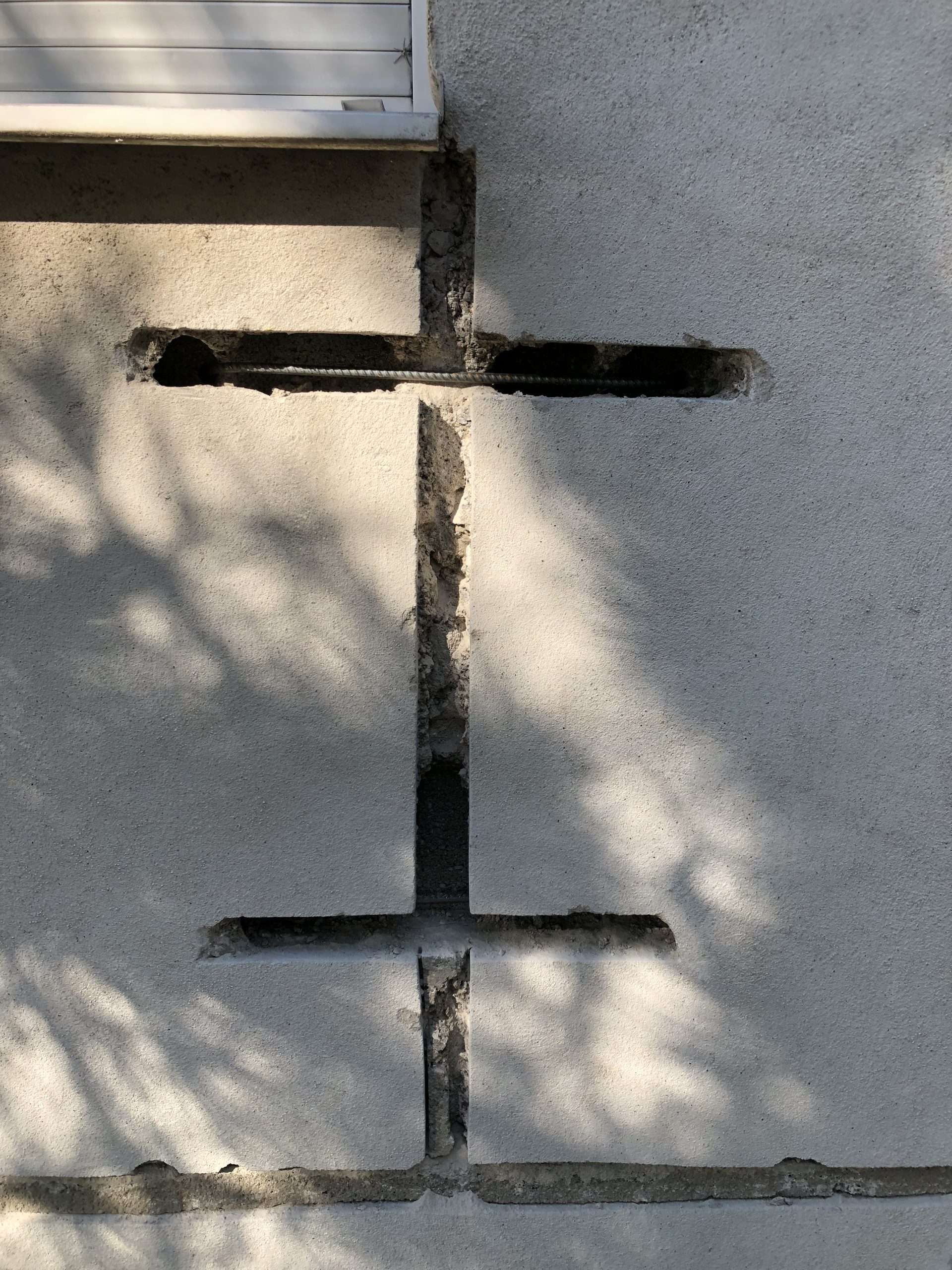 Fissures